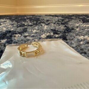 Elegant Gold-Tone Women's Ring